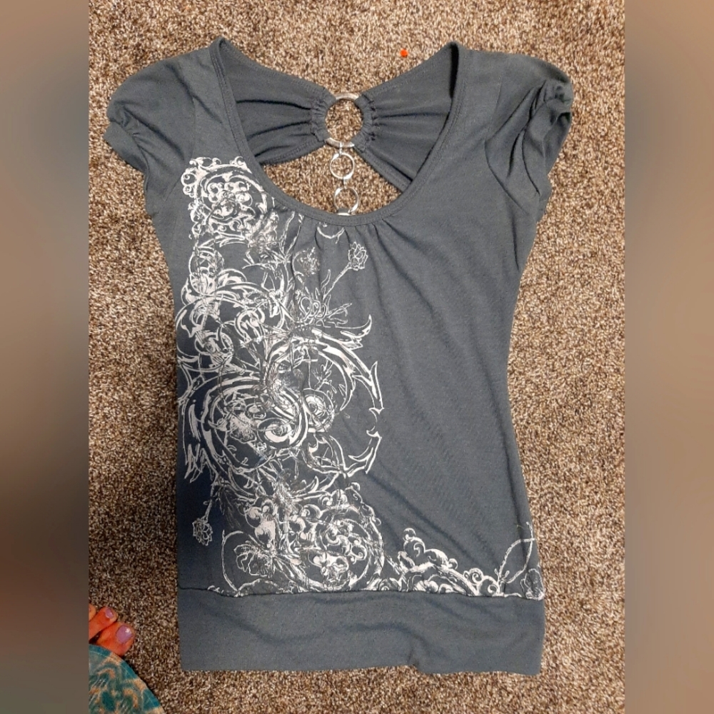 Shirt with. Cute back